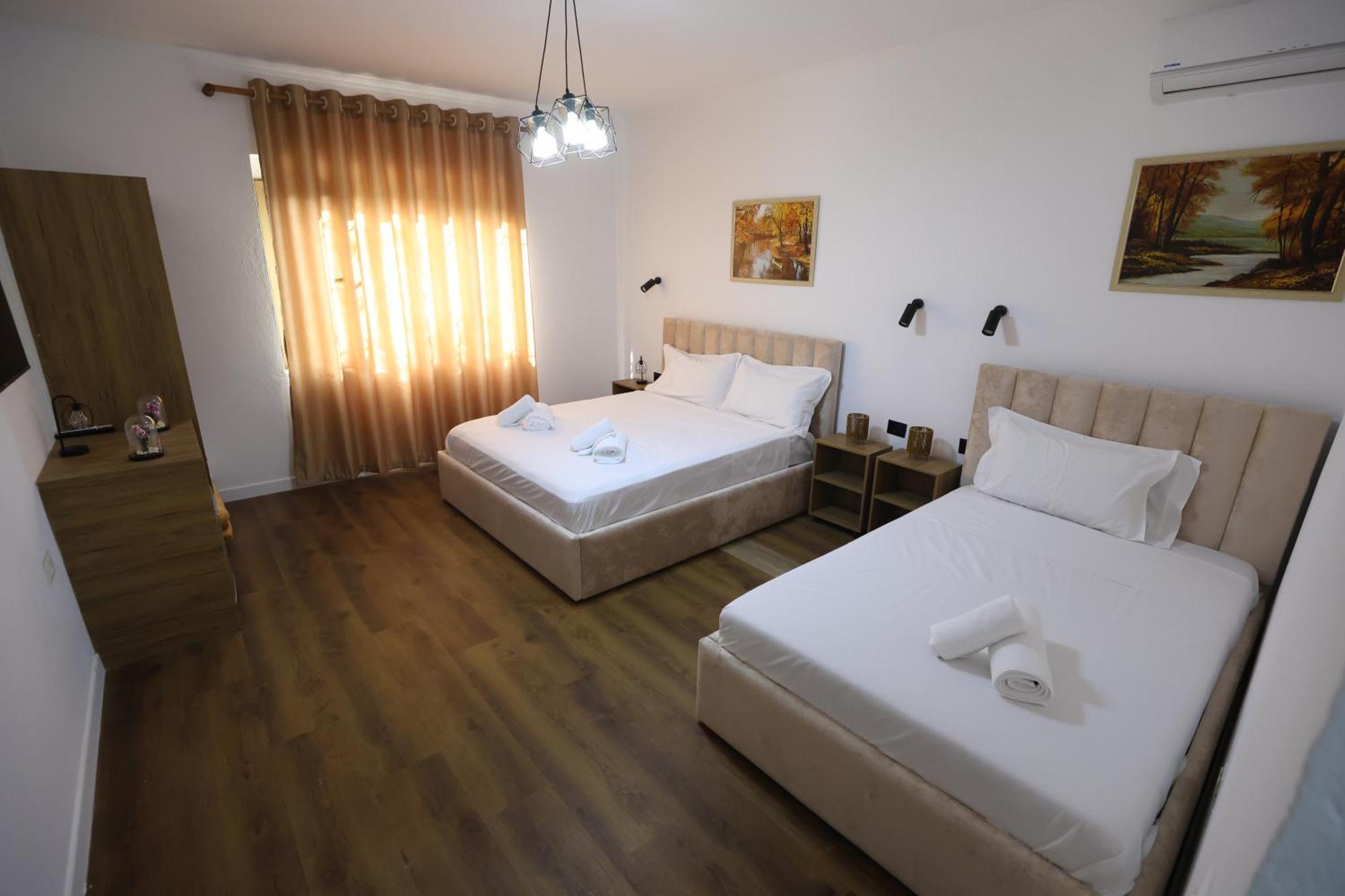 Vila Alizee Hotel Tirana Extérieur photo