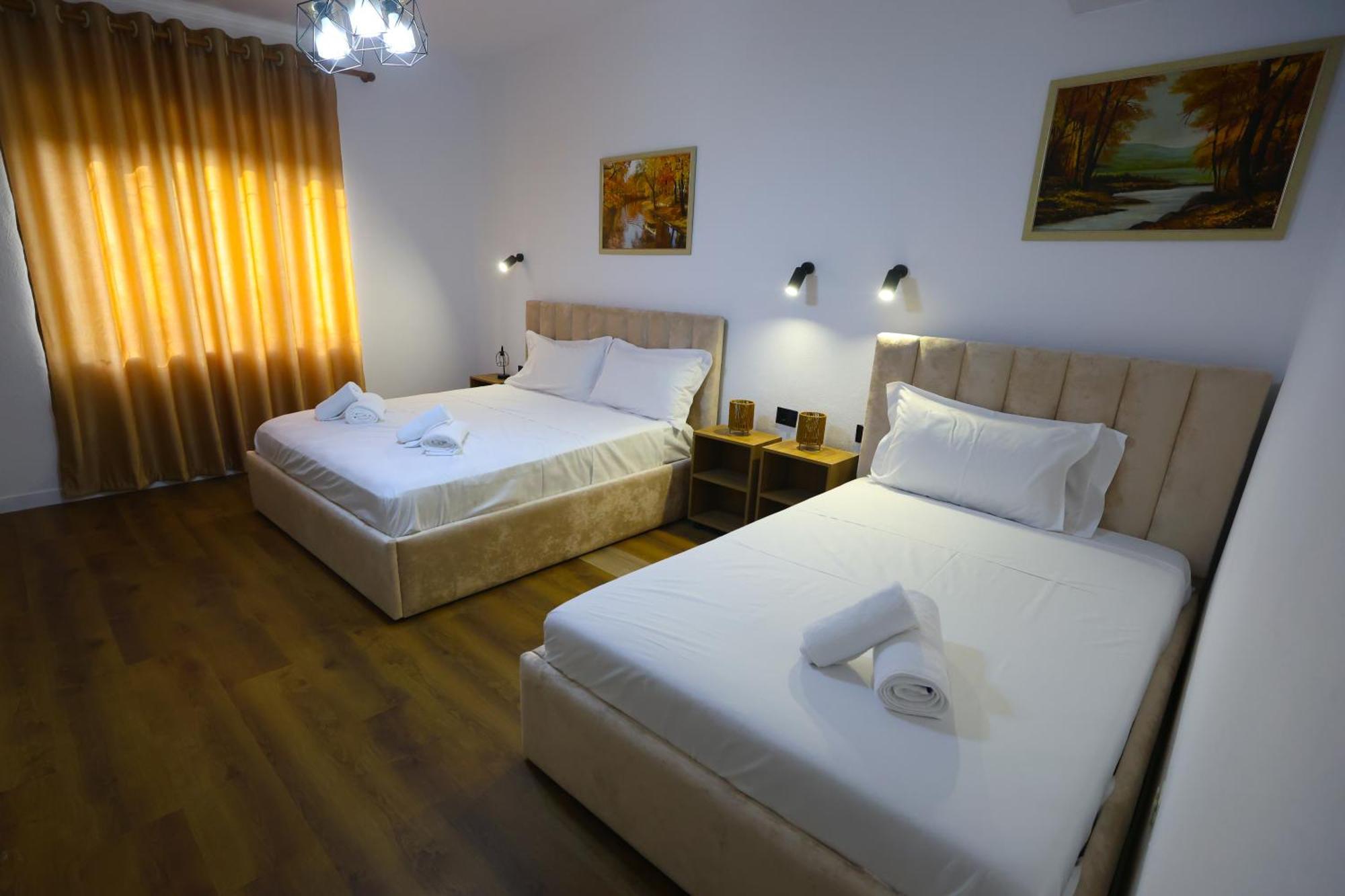Vila Alizee Hotel Tirana Extérieur photo