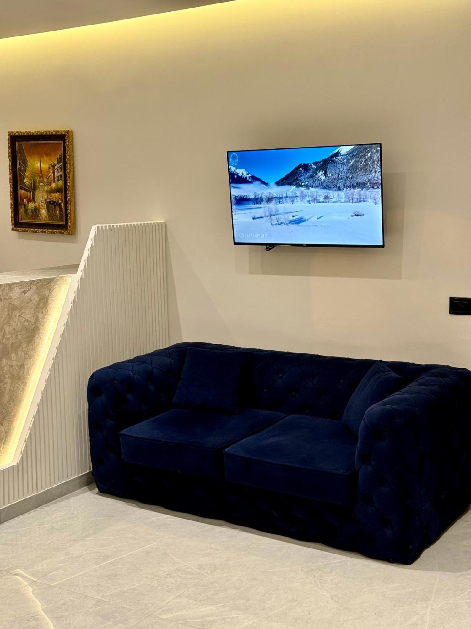 Vila Alizee Hotel Tirana Extérieur photo